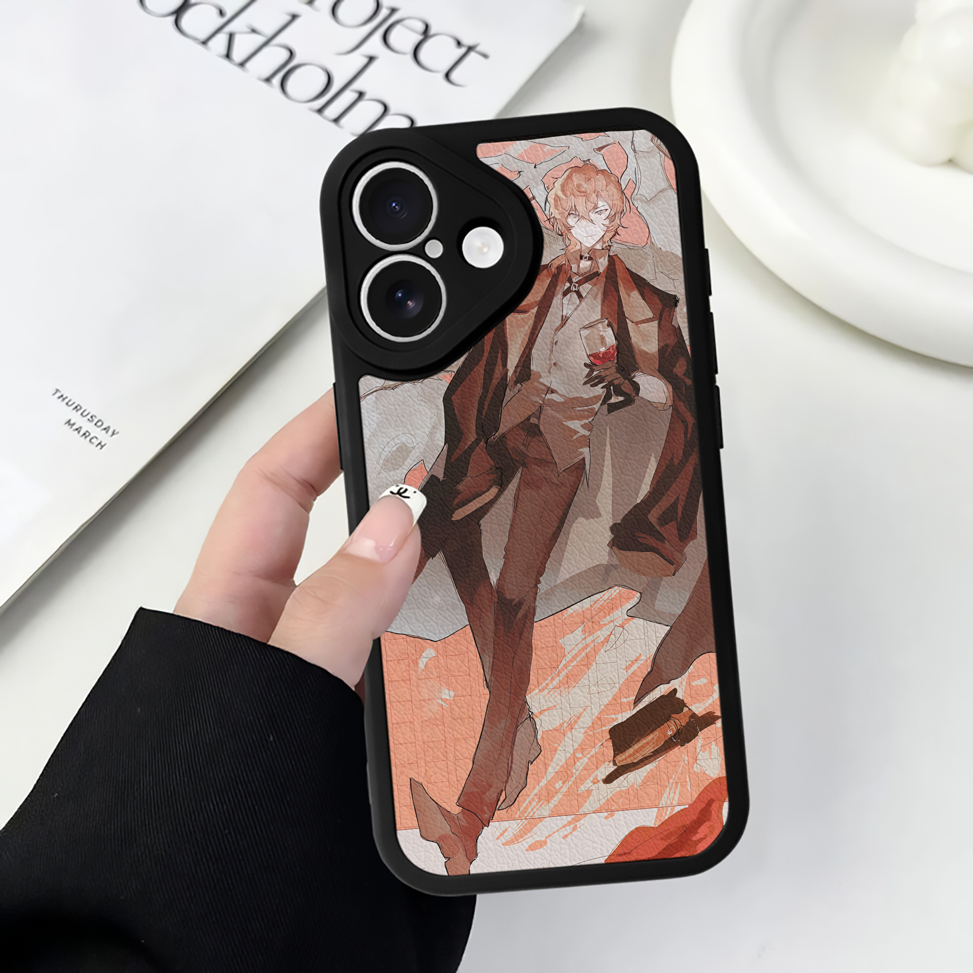 （画像用） 文豪ストレイドッグス Bungo Stray Dogs 【iPhone 16シリーズ対応】シリコンスマホケース（レザー調） 材質：シリコン